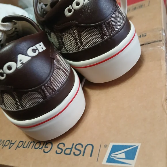 Signature Coach Sneakers, Sz.8B - Picture 5 of 10
